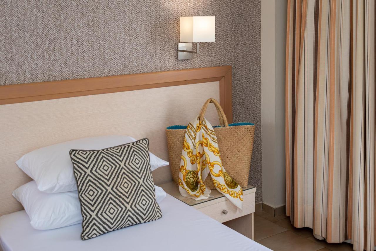 Dedalos Hotel 말리아 외부 사진